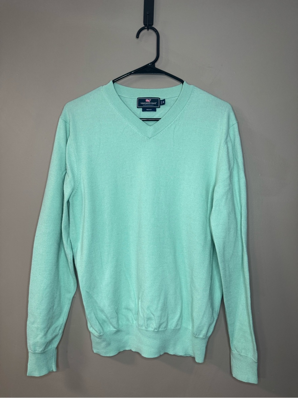 Vineyard Vines Men's Mint Green V-Neck Sweater